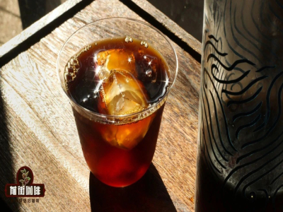 カフェで出すコールドブリューは何時間浸ければおいしくなりますか？できあがった水出しコーヒーを濾して一晩置いても大丈夫ですか？水出しブラックコーヒーのベスト賞味期限