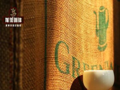 ハンドドリップコーヒーのテイスティング｜コーヒーの味はコーヒーカップの形状の違いで差が出るのでしょうか？異なるコーヒーをテイスティングするには、どのような形状のテイスティングカップを合わせるべきでしょうか？