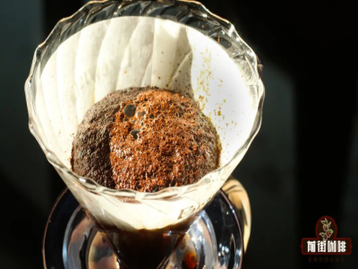 コーヒーの蒸らし｜ハンドドリップコーヒーを淹れる際、どうすれば「完璧な蒸らし」ができる？ハンドドリップコーヒーの蒸らし時間の長さはどう調整する？