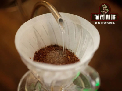 蒸らしの方法｜ハンドドリップコーヒーの蒸らしの意味・目的は何か 蒸らしの注水量はどれくらい 蒸らしの時間計算とコーヒー抽出