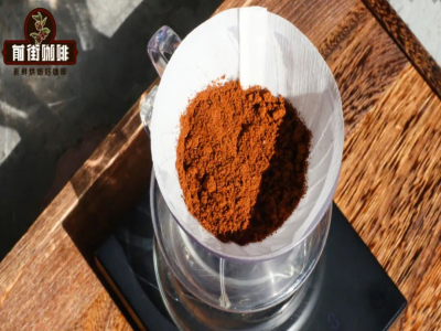 ミルクコーヒー｜コーヒーマシンがなくても、コーヒー初心者は自宅で香り高いミルクコーヒーをどうやって作る？ハンドドリップコーヒーでミルクコーヒーを作る方法は？