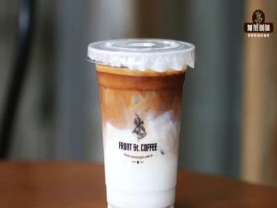 カフェのアイスラテの作り方｜アイスラテとアイスアメリカーノはどちらがコーヒー初心者向けですか？アイスラテコーヒーは飲むと苦いですか？