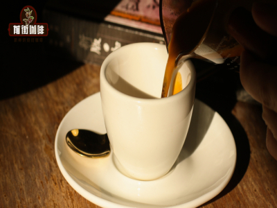 エスプレッソブレンドコーヒー豆の特徴｜どのコーヒー豆がエスプレッソに向いている？エスプレッソを抽出する粉水比 挽き目 水温はいくつ？