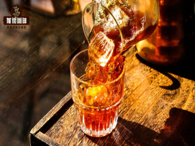 アイスハンドドリップコーヒー｜なぜアイスハンドドリップを作る際により多くのコーヒー粉を使う必要があるのか？アイスハンドドリップコーヒーの粉と水の比率はどれくらいが適切ですか？