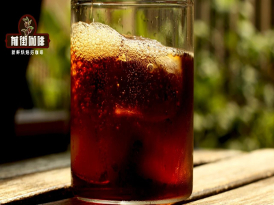 コールドブリューコーヒー｜コールドブリューコーヒーのコーヒー粉の挽き目はどのくらい細かいですか？コールドブリューコーヒーの風味の特徴は何ですか？コールドブリューコーヒーにはカフェインがどのくらい含まれていますか？コールドブリューを飲むと眠れなくなりますか？