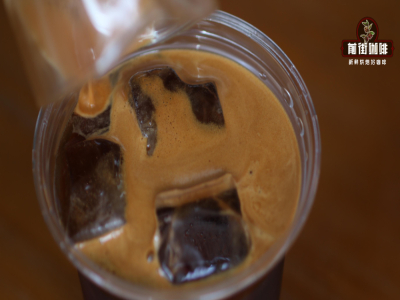 アイスアメリカーノコーヒーの割合｜アメリカーノコーヒーの淹れ方にどんなこだわりがありますか？スパークリングアイスアメリカーノとは何か、風味と口当たりに何が特別なのでしょうか？